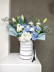 TOUCH OF BLUE MIXED BLOOMS White Box